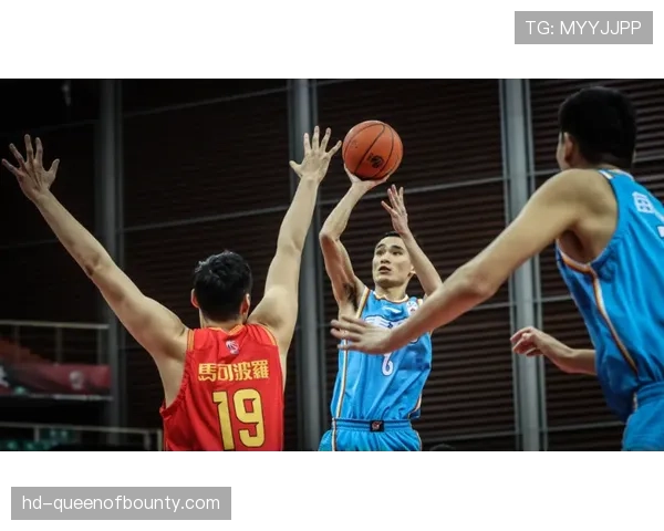 【2026年4月CBA联赛·人物·动态刘维伟指导与青岛男篮达成三年续约协议